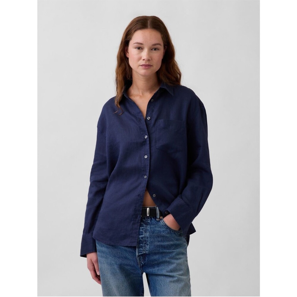 GAP Navy Blue Button-Down Shirt